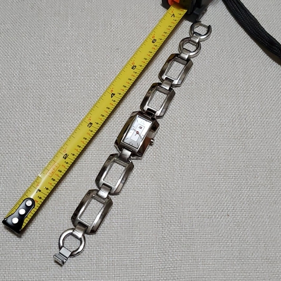 Vintage Tommy Hilfiger Watches From 90's - Picture 6 of 11